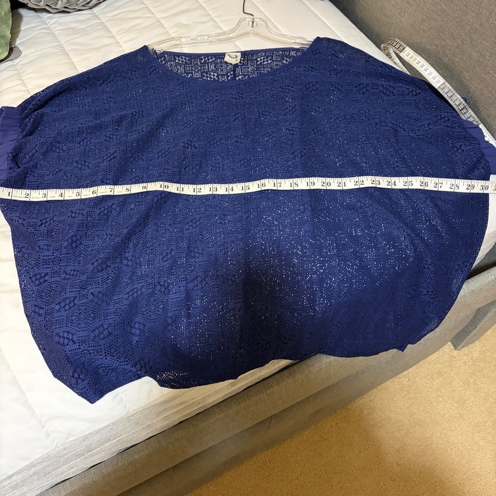 Akemi + Kin Navy Blue Knit Top - Picture 9 of 11